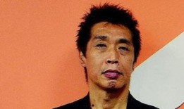 娱乐圈吃瓜博主制作人,揭秘明星幕后故事，带你走进娱乐圈的真相世界