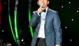 海泉爆料歌手是谁呀视频,揭秘神秘歌手身份，视频揭秘背后故事