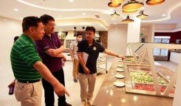 天津配餐爆料小伙视频,揭秘后厨日常与美食背后的辛勤汗水