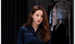 娱乐圈恋情吃瓜四字,揭秘明星背后的情感纠葛