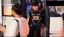 明星爆料女友视频播放大全,女友视频大揭秘，精彩瞬间一网打尽！