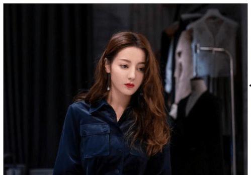 娱乐圈吃瓜四字小花